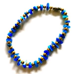 Handmade Blue & Gold Bracelet Small Gold Beads and Blue Chip Beads 8" Long